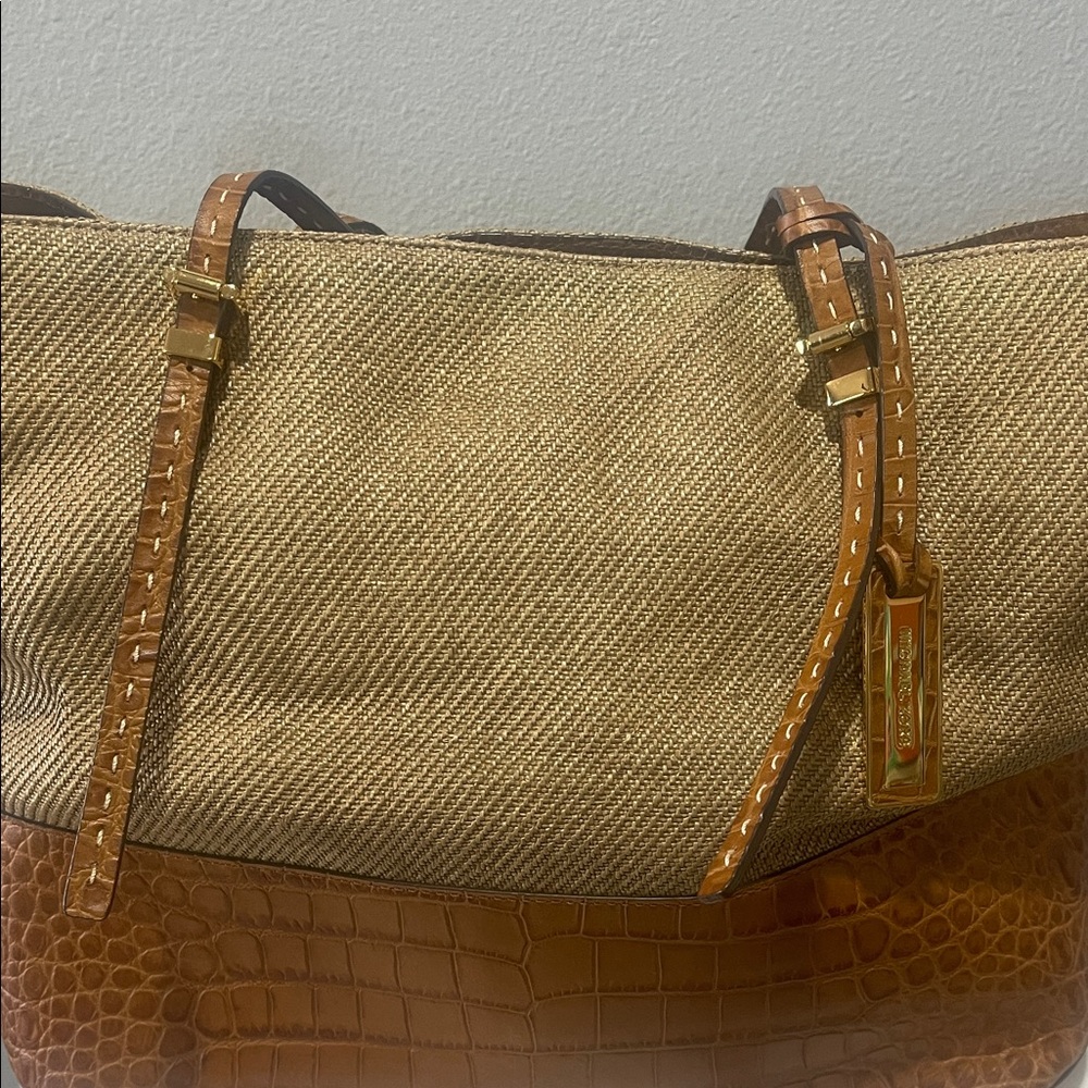 Michael Kors collection Gia Novelty Croc Tote Bag. - Picture 2 of 9
